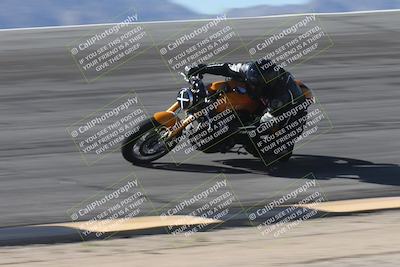 media/Oct-13-2025-Moto Forza (Mon) [[a66d839500]]/3-B Group/Session 2 (Bowl)/